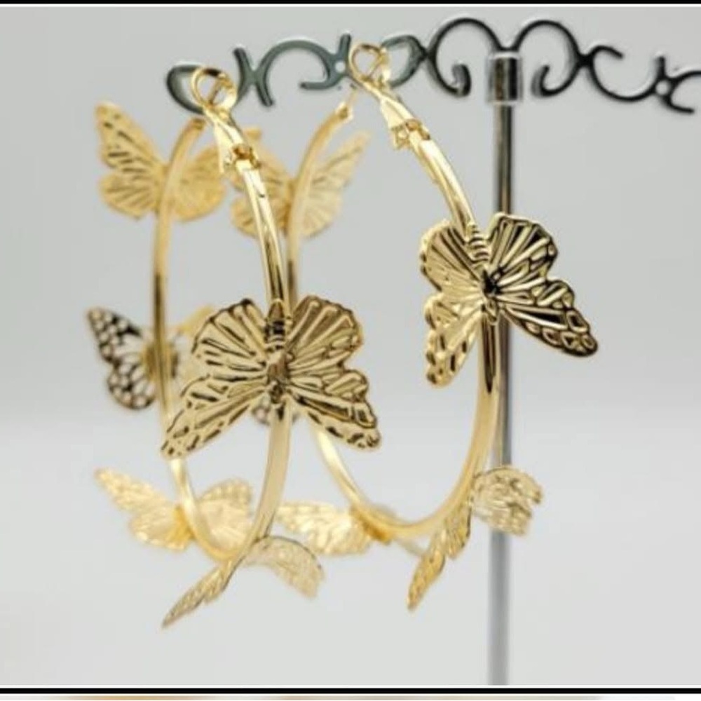 Jewels 4 You New Oro Laminado Elegant Gold Butterfly Hoop Earrings